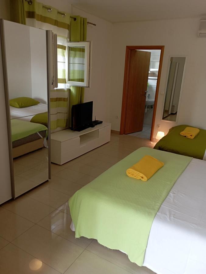 Apartmani Trubi 1 Vodice Dış mekan fotoğraf