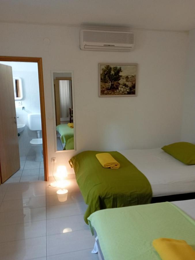 Apartmani Trubi 1 Vodice Dış mekan fotoğraf